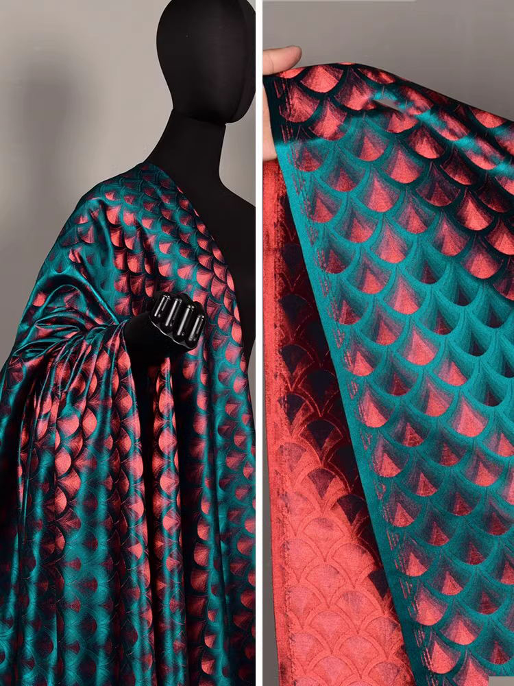 Peacock Green Woven Brocade Fa - Crystal Mesh Fabric 评论和价格